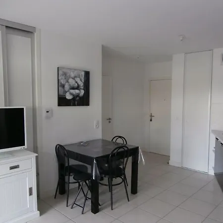 Apartment Adartza - Bien Moderne Avec Grand Balcon Et Parking