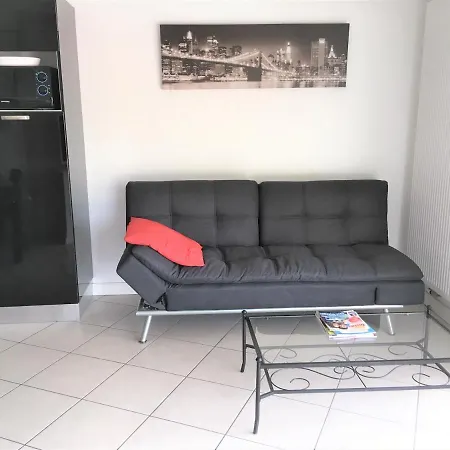 Adartza - Bien Moderne Avec Grand Balcon Et Parking Apartment *