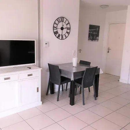 Adartza - Bien Moderne Avec Grand Balcon Et Parking